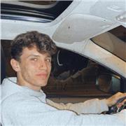 Profesor de 4 años de experiencia imparte clases de Dibujo técnico, Matemáticas y Física en todos los cursos hasta 2º de Bachillerato